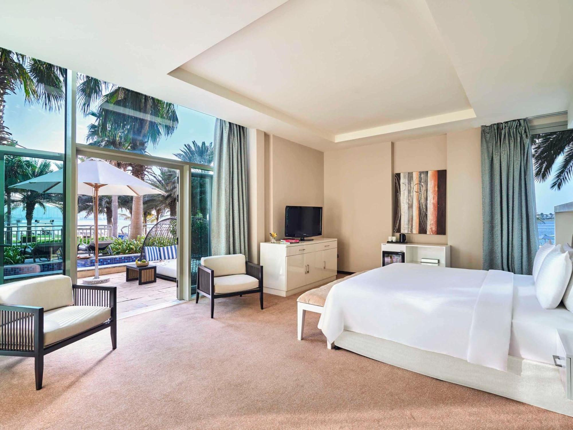 Rixos The Palm Hotel & Suites Дубай Екстериор снимка